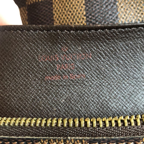 Louis Vuitton Emilie Wallet - Picture 9 of 9